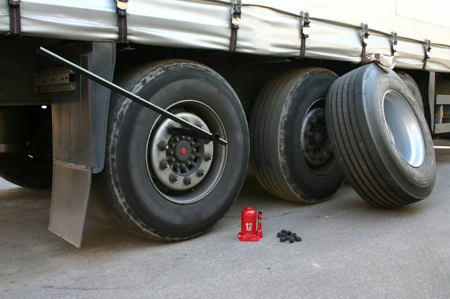 Benefits Of Mobile Tire Services For Drivers in Edinburg, TX