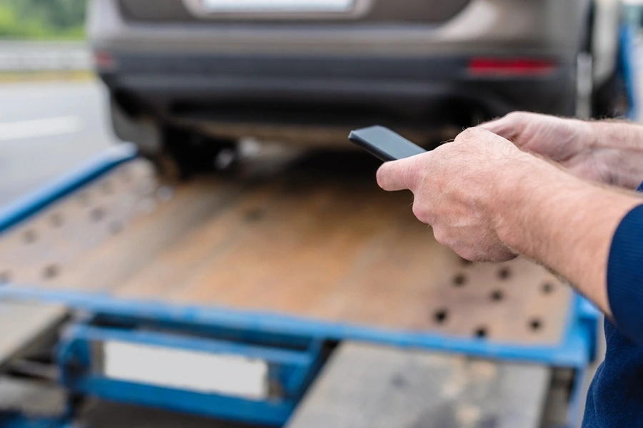 How Towing Services Can Protect Your Vehicle From Damage Edinburg, TX